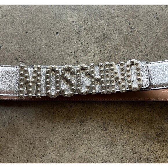 MOSCHINO Silver Embellished Logo Lettering Belt Leather Women’s Sz 44 Italy Made main image 2